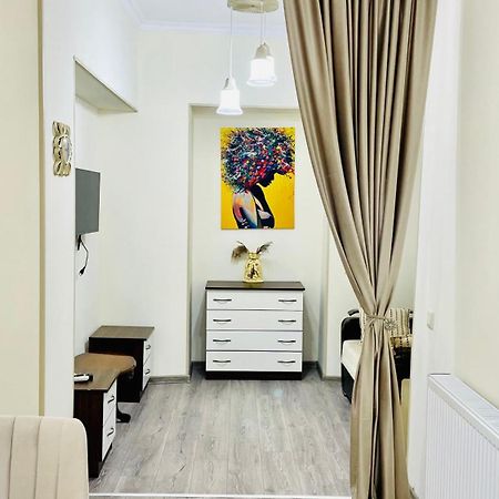 Apartment Chitadze Tbilisi Buitenkant foto