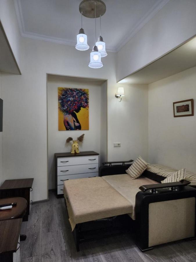 Apartment Chitadze Tbilisi Buitenkant foto