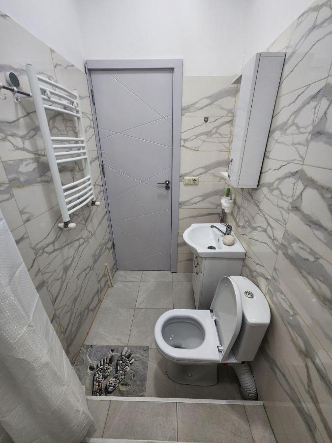 Apartment Chitadze Tbilisi Buitenkant foto